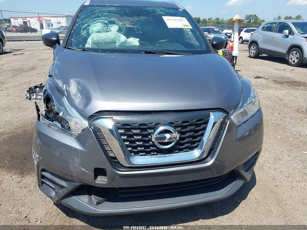 2019 NISSAN KICKS S — I6