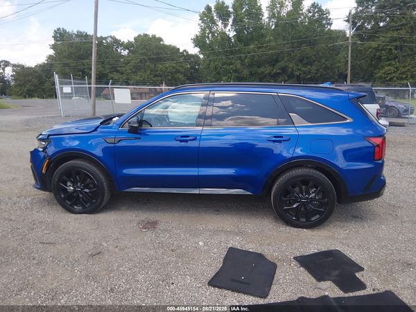2022 KIA SORENTO SX