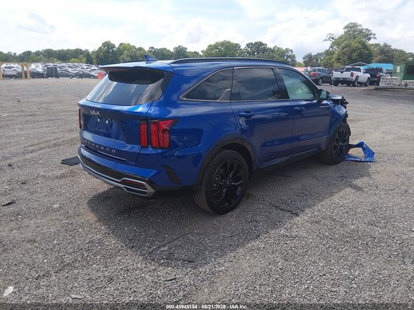 2022 KIA SORENTO SX