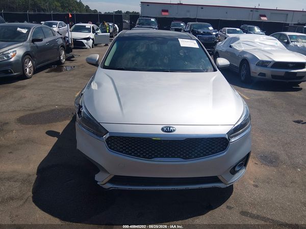 2017 KIA CADENZA PREMIUM