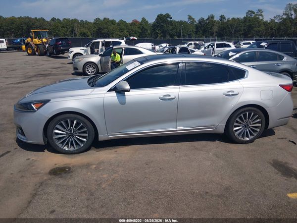 2017 KIA CADENZA