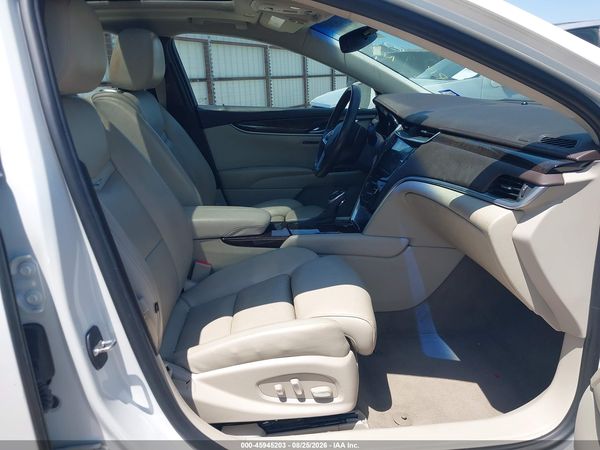 2016 CADILLAC XTS