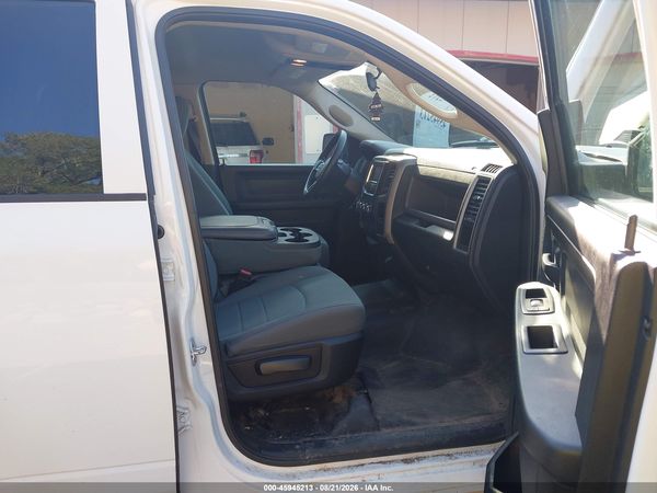 2017 RAM 1500 TRADESMAN  4X4 5'7 BOX — I5