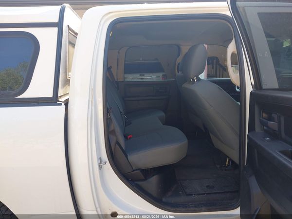2017 RAM 1500 TRADESMAN  4X4 5'7 BOX — I8
