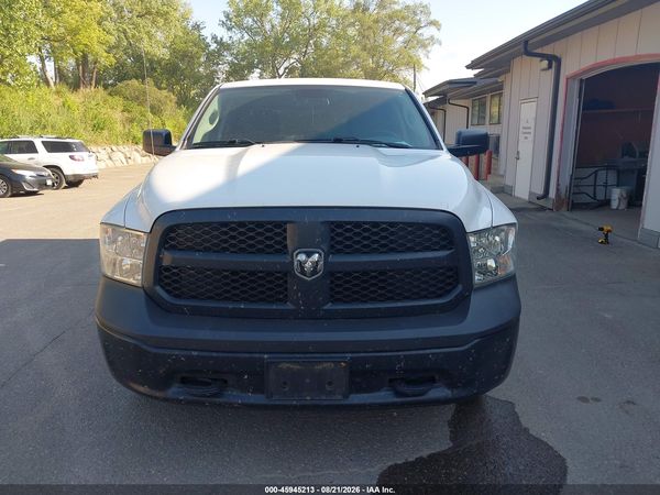 2017 RAM 1500 TRADESMAN  4X4 5'7 BOX — I115