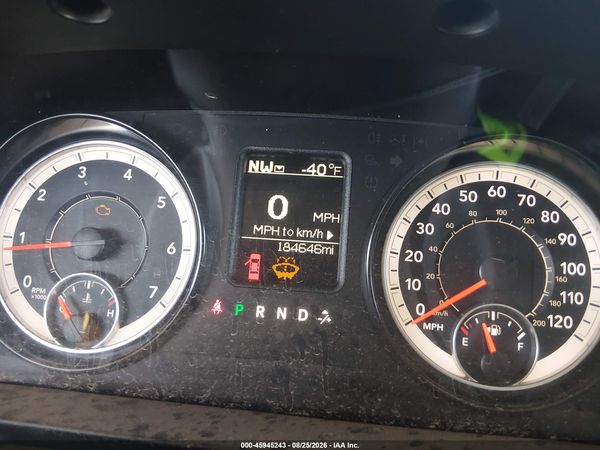 2016 RAM 1500 SLT