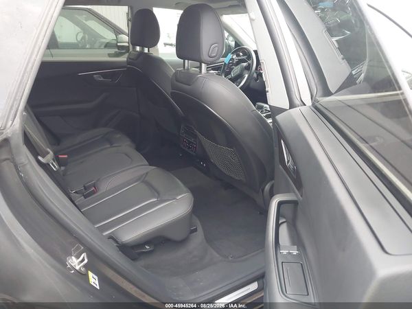 2019 AUDI Q8 55 PREMIUM