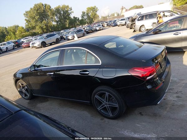 2022 MERCEDES-BENZ A 220 4MATIC