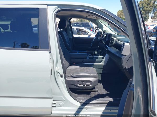 2024 TOYOTA TUNDRA SR5 — I5