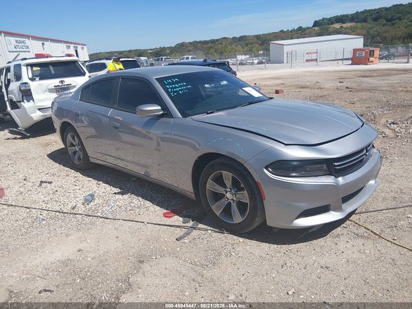2015 DODGE CHARGER SE