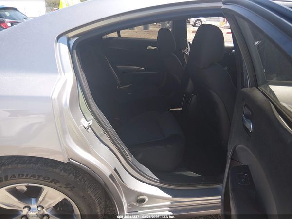 2015 DODGE CHARGER SE