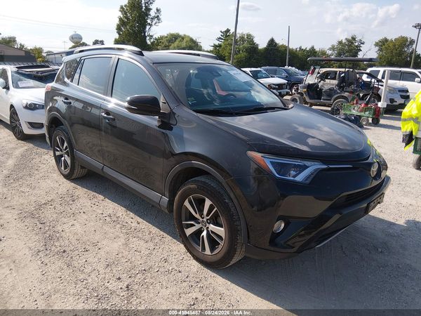 2018 TOYOTA RAV4 XLE — I1