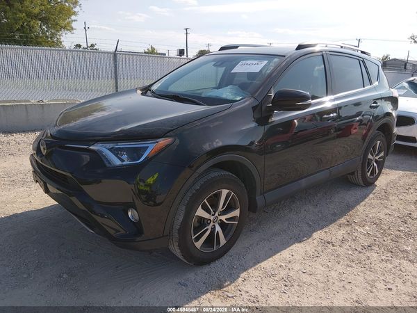 2018 TOYOTA RAV4 XLE — I2