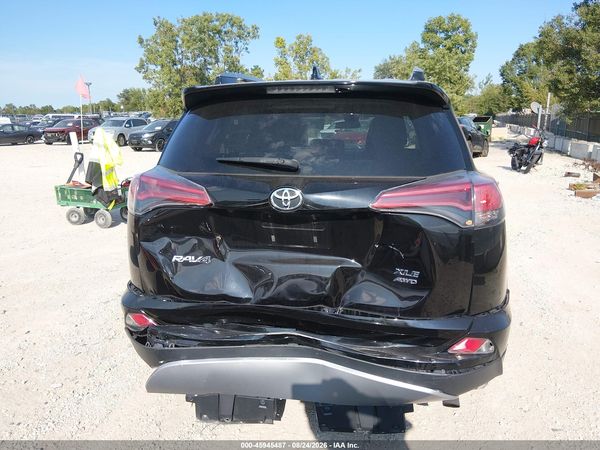 2018 TOYOTA RAV4 XLE — I119