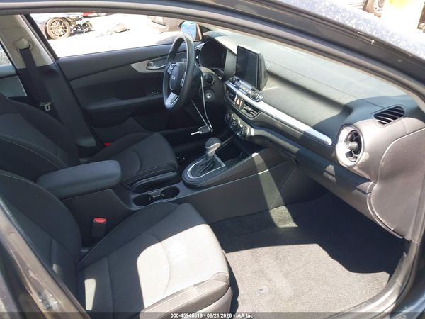2022 KIA FORTE LXS