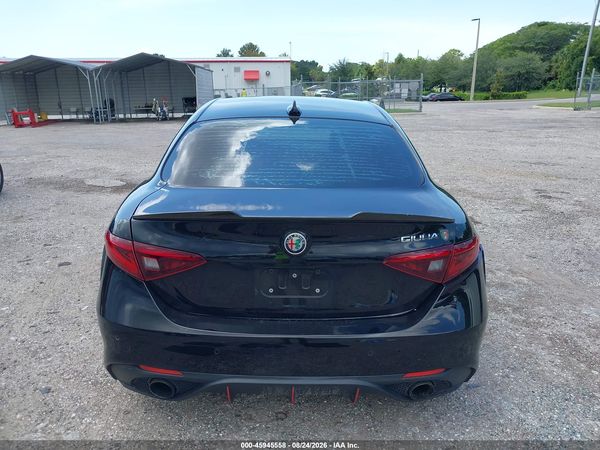 2017 ALFA ROMEO GIULIA TI RWD