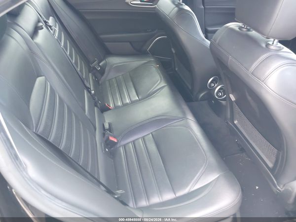 2017 ALFA ROMEO GIULIA TI RWD
