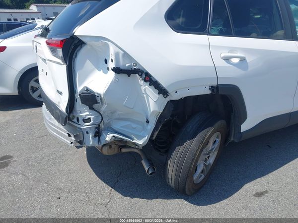 2023 TOYOTA RAV4 XLE — I6