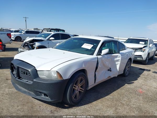 2013 DODGE CHARGER — I2