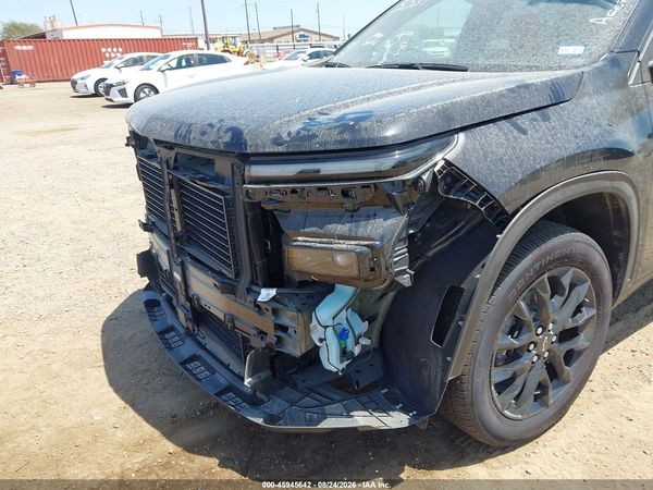 2026 CHEVROLET TRAVERSE FWD LT — I6