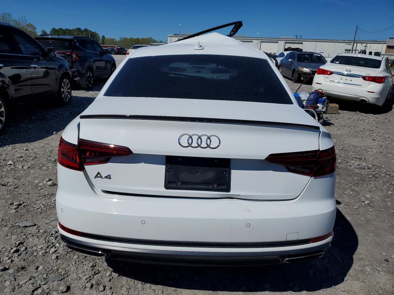 2019 AUDI A4 Premium, Titanium