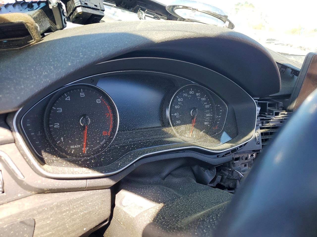 2019 AUDI A4 Premium, Titanium