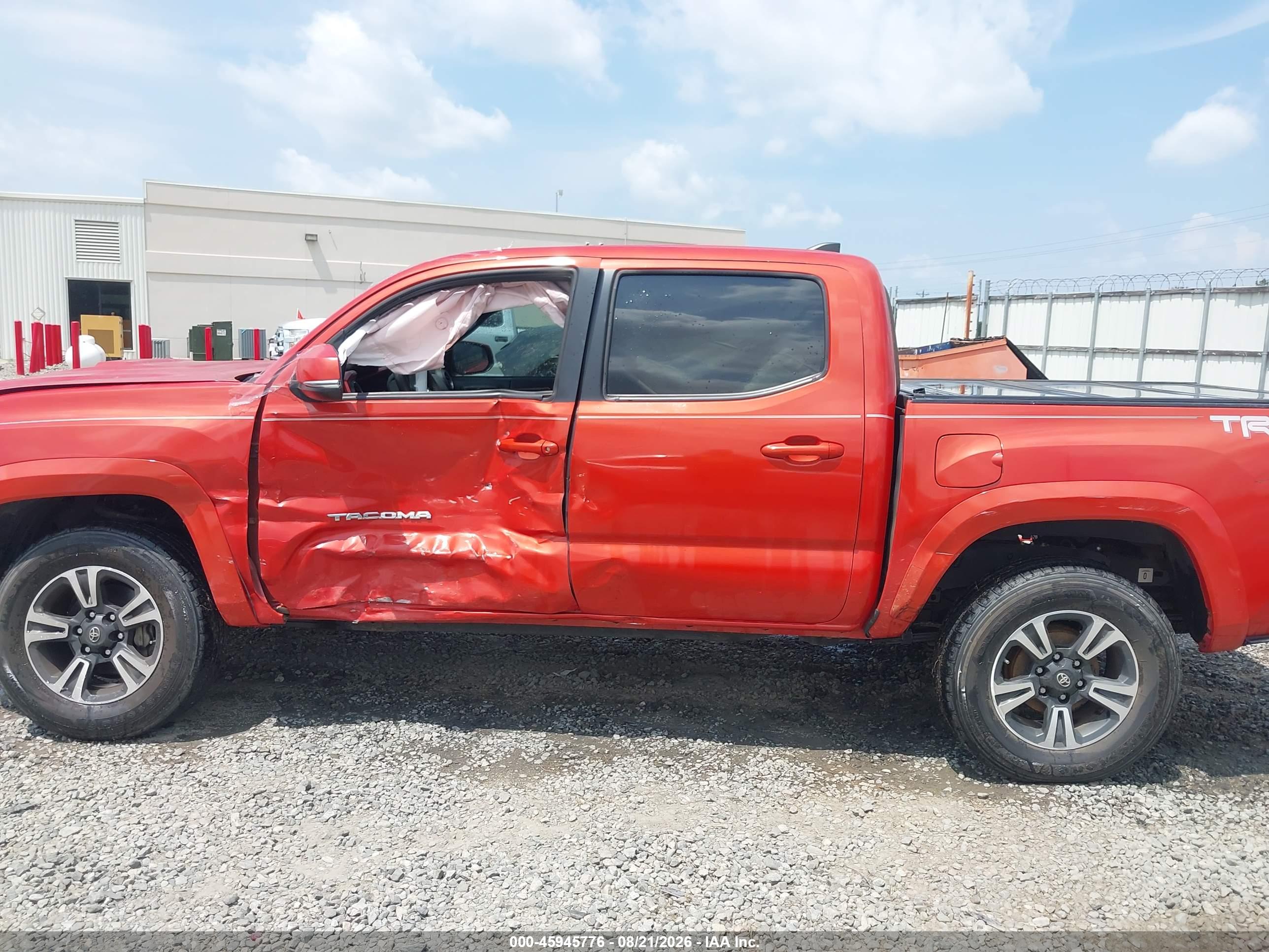2018 TOYOTA TACOMA TRD SPORT