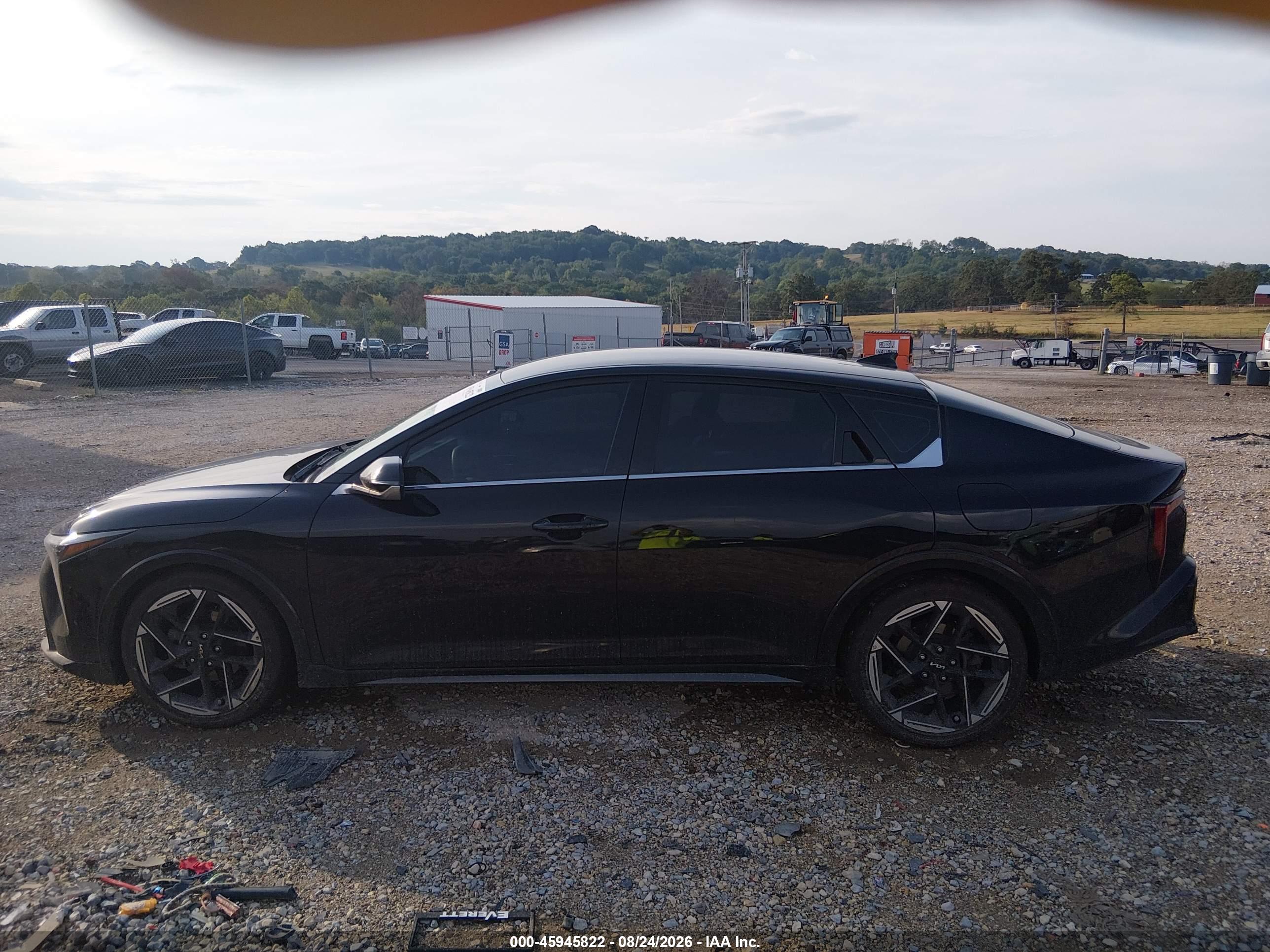 2025 KIA K4 GT-LINE