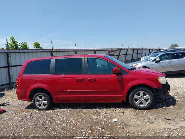 2013 DODGE GRAND CARAVAN SXT — I116