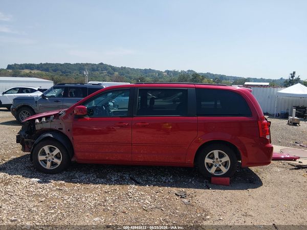 2013 DODGE GRAND CARAVAN SXT — I117
