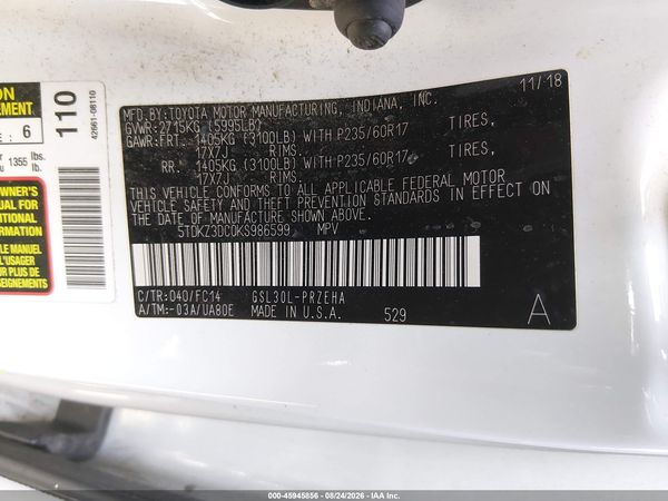 2019 TOYOTA SIENNA LE 8 PASSENGER — I9