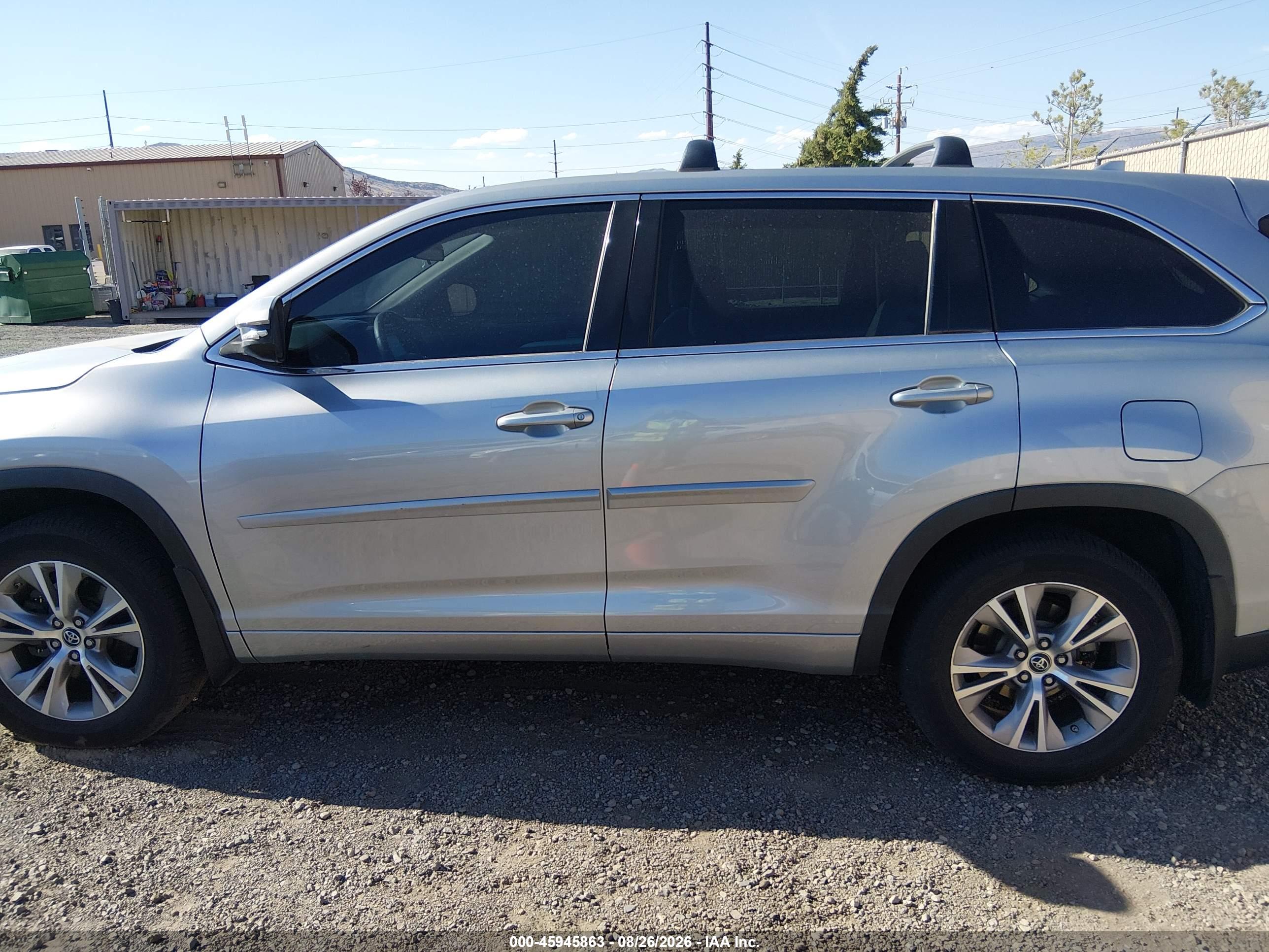 2016 TOYOTA HIGHLANDER LE PLUS V6