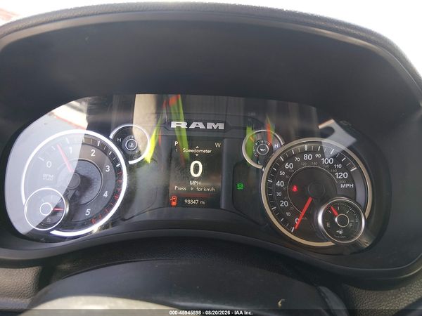 2019 RAM 3500 TRADESMAN — I6