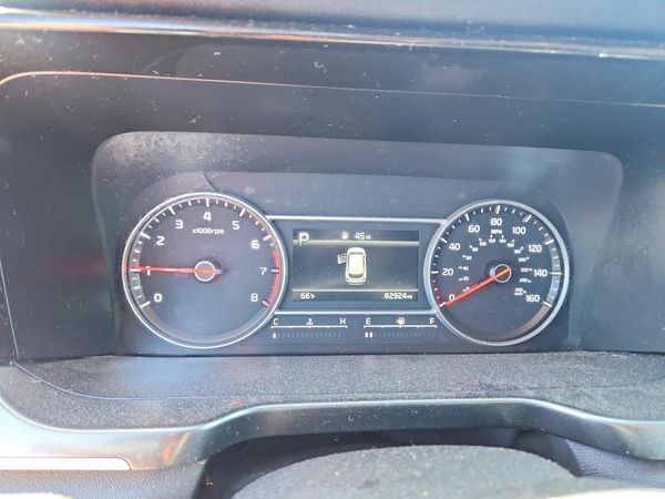 2022 KIA SORENTO LX
