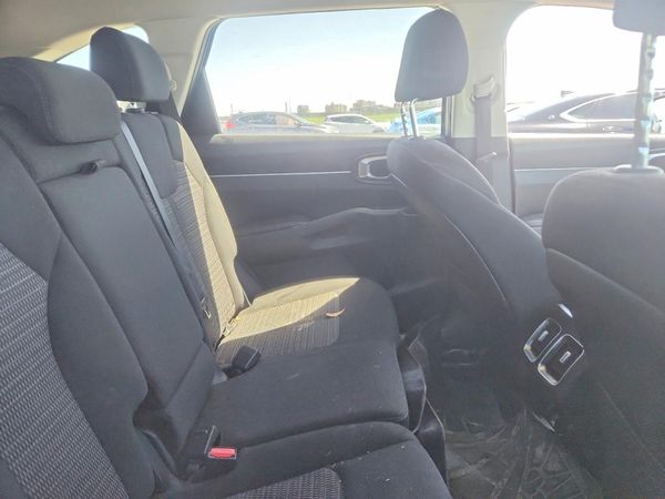 2022 KIA SORENTO LX