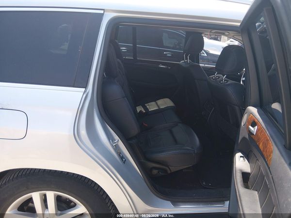 2015 MERCEDES-BENZ GL 450 4MATIC — I8