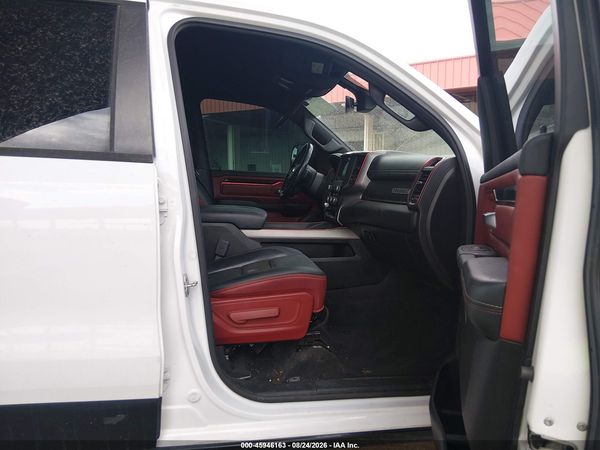 2020 RAM 1500 REBEL  4X4 5'7 BOX