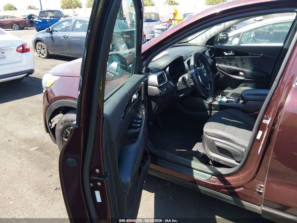 2019 KIA SORENTO 2.4L LX — I5