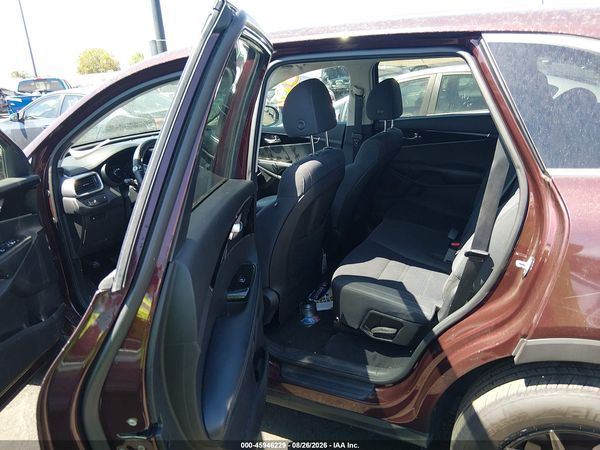 2019 KIA SORENTO 2.4L LX — I8