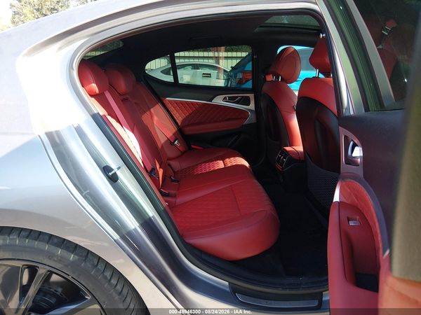 2023 GENESIS G70 3.3T RWD — I8
