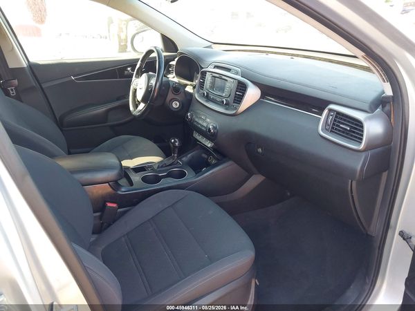 2016 KIA SORENTO 2.4L LX