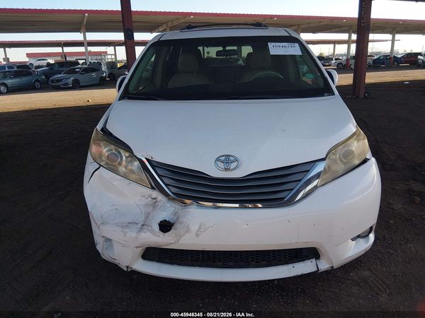 2012 TOYOTA SIENNA XLE V6 8 PASSENGER — I6