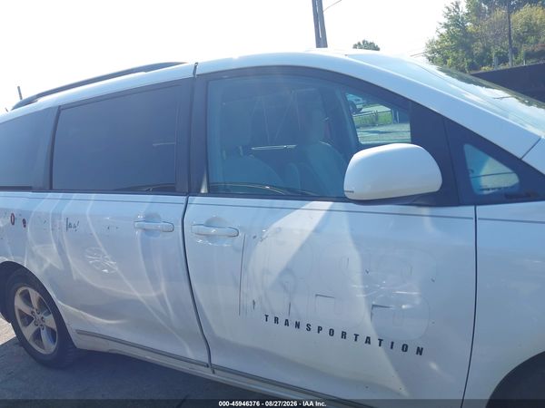 2013 TOYOTA SIENNA LE V6 8 PASSENGER