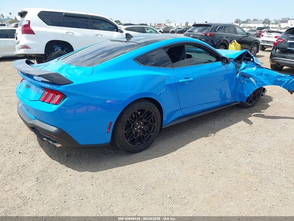 2025 FORD MUSTANG — I4