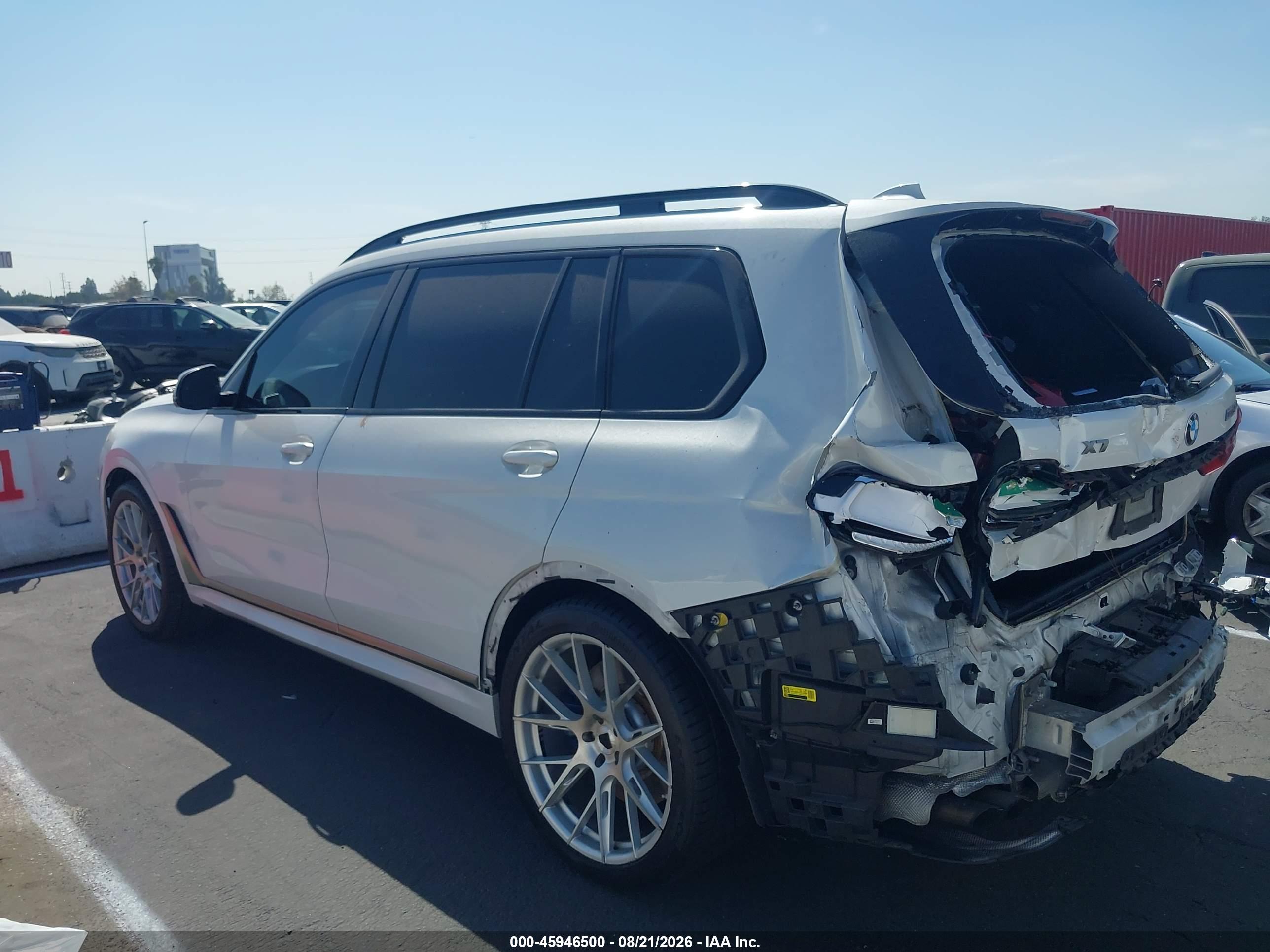 2021 BMW X7 M50I