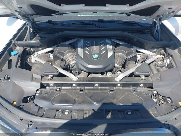 2021 BMW X7 M50I