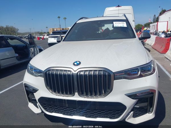 2021 BMW X7 M50I