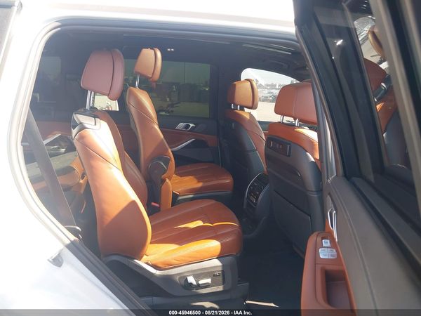 2021 BMW X7 M50I