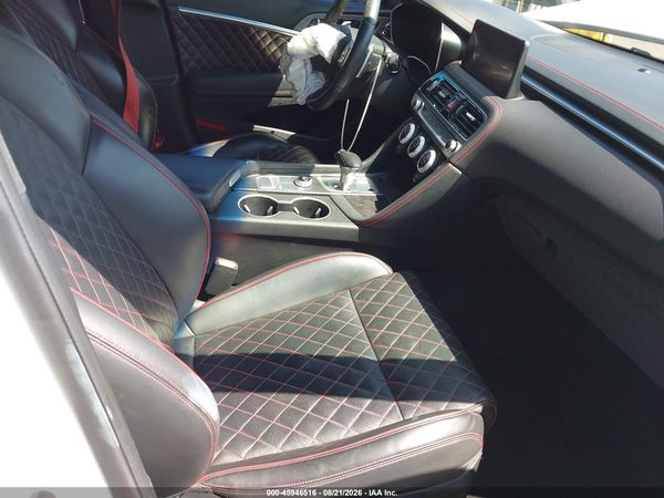 2022 GENESIS G70 3.3T RWD
