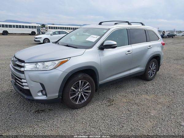 2019 TOYOTA HIGHLANDER XLE